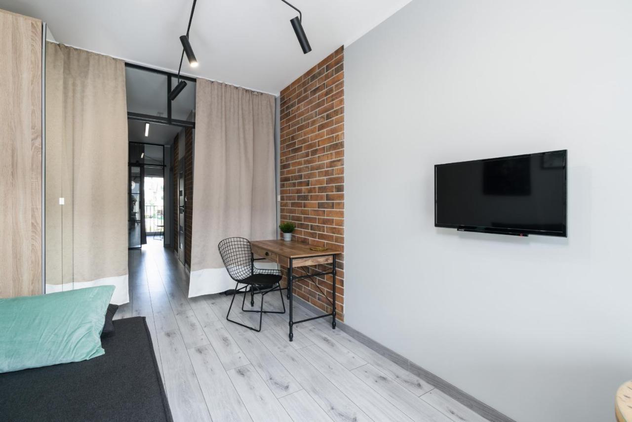 Family Apartment 62M - Sowia With Garage & Balcony By Noclegi Renters Poznań Eksteriør billede