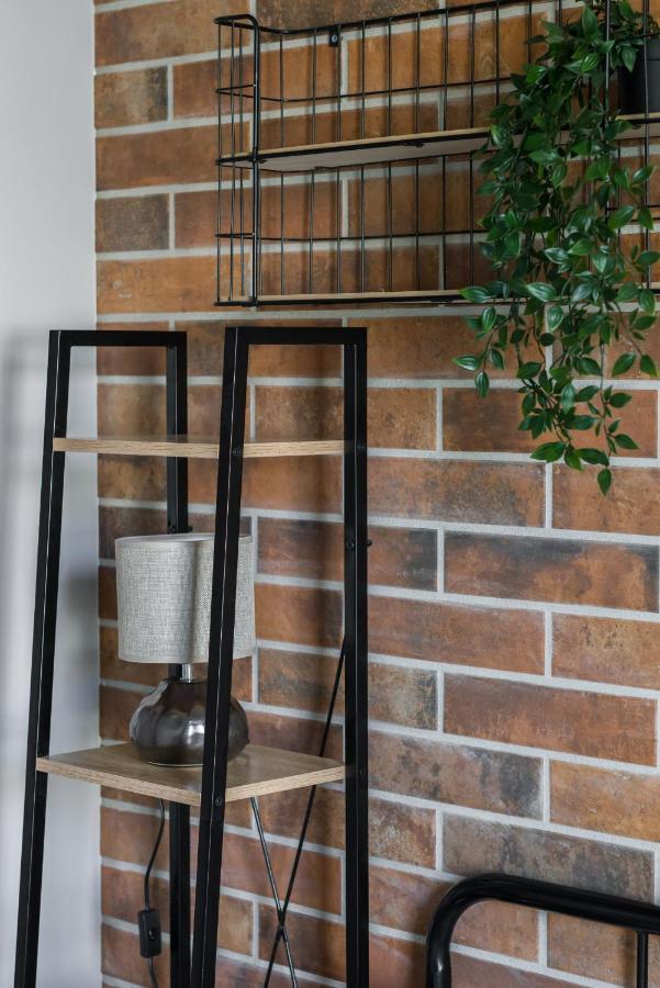 Family Apartment 62M - Sowia With Garage & Balcony By Noclegi Renters Poznań Eksteriør billede
