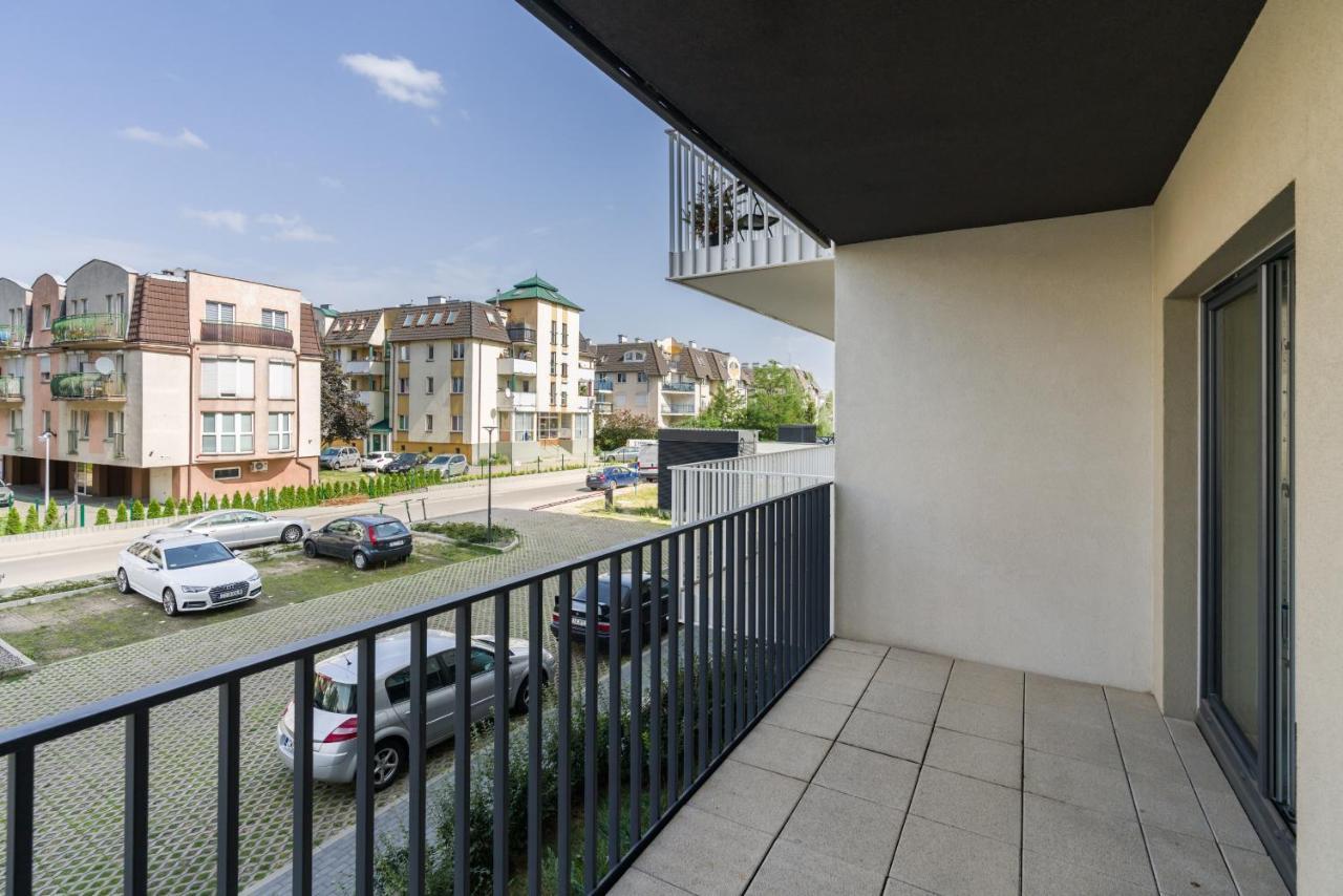 Family Apartment 62M - Sowia With Garage & Balcony By Noclegi Renters Poznań Eksteriør billede